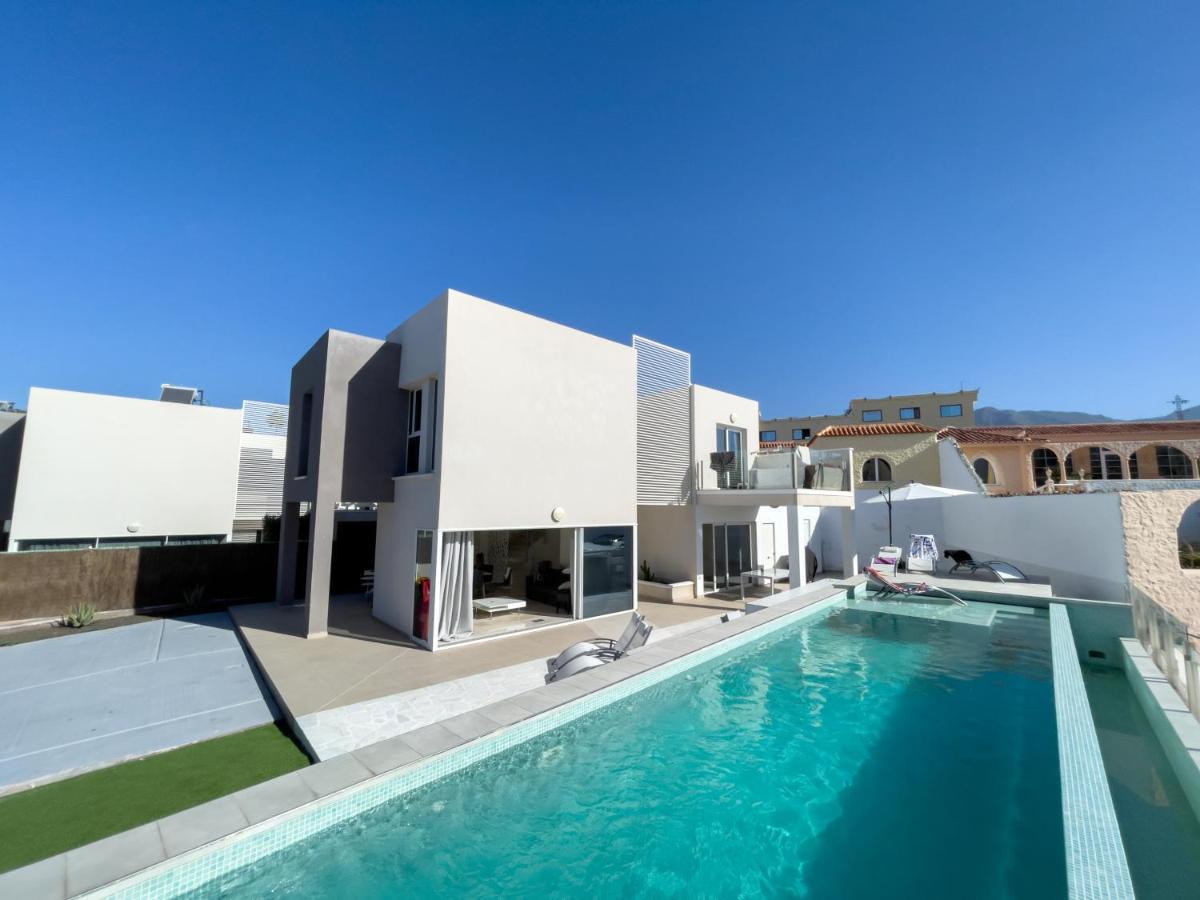 Villa Nirvana - Luxury Villa With Heated Pool Playa Paraíso Exterior foto
